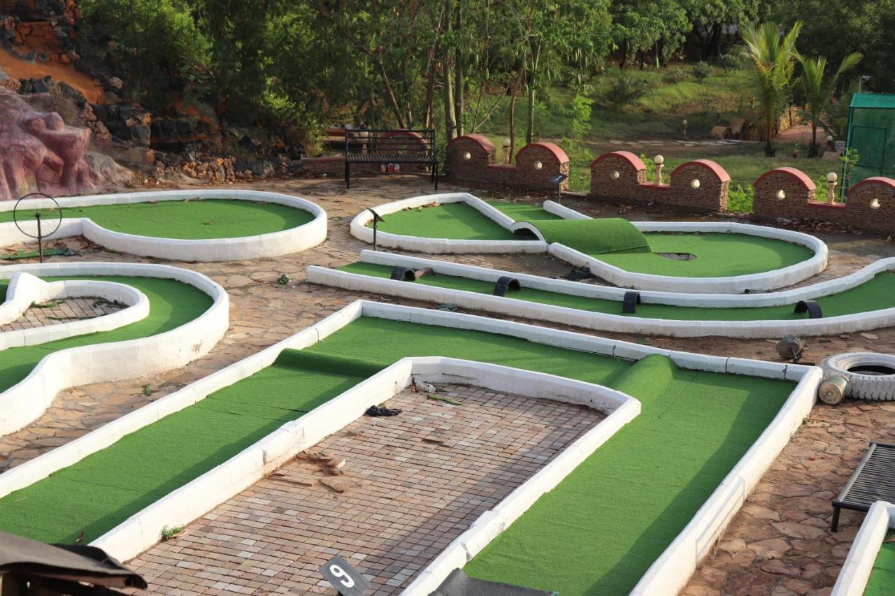 Regenta Resort Bhuj By Royal Orchid Hotels Limited Kültér fotó