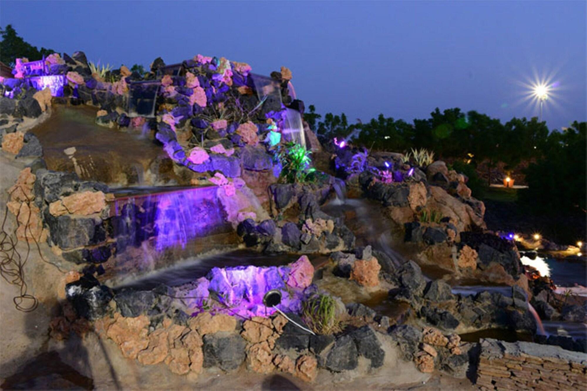 Regenta Resort Bhuj By Royal Orchid Hotels Limited Kültér fotó