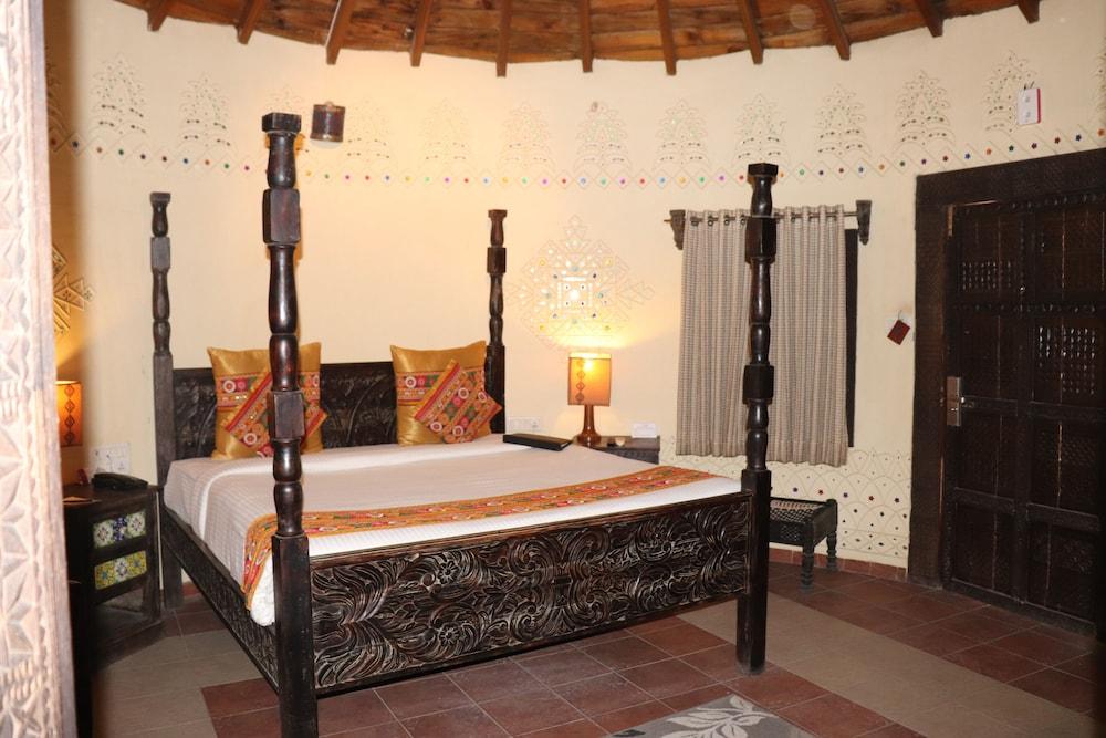 Regenta Resort Bhuj By Royal Orchid Hotels Limited Kültér fotó