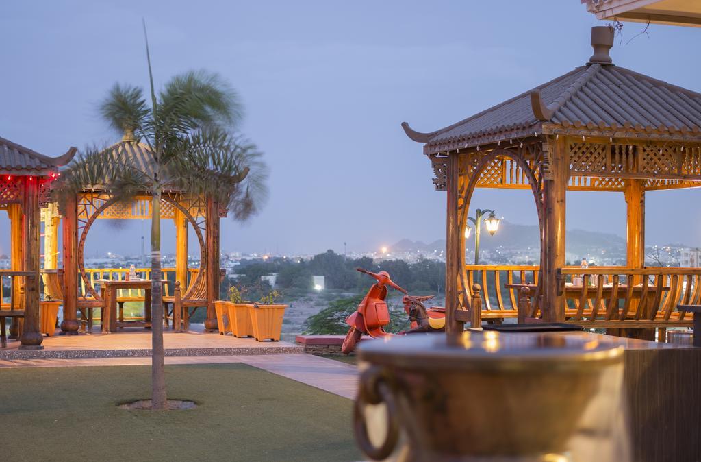 Regenta Resort Bhuj By Royal Orchid Hotels Limited Kültér fotó